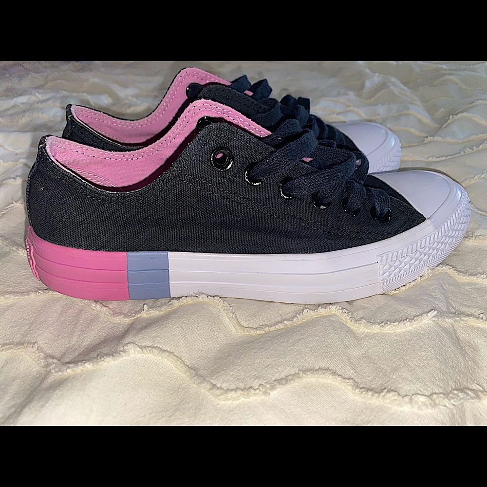 Low top Converse